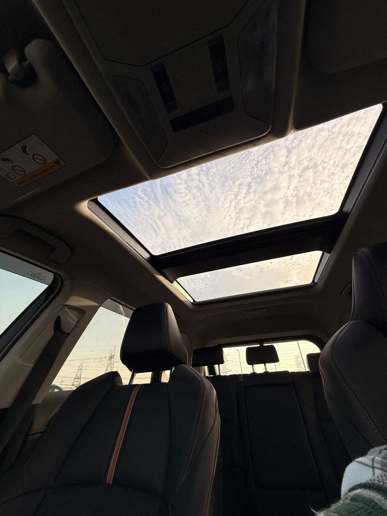 Toyota RAV4 Adventure 2.0 L Japanese Limited 2.0 L // panoramic, 360 camera full option