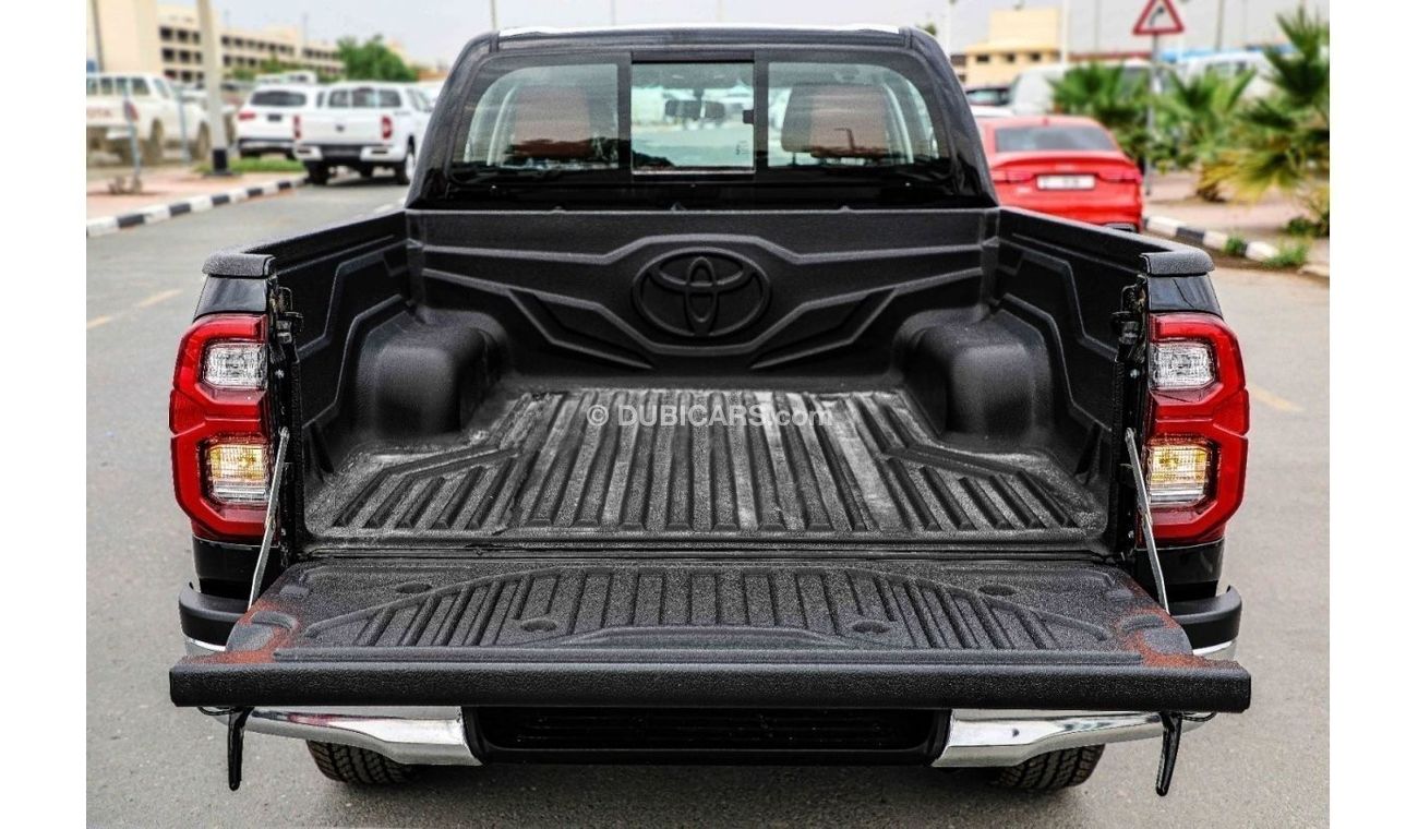 Toyota Hilux 2023 Toyota Hilux 2.8L AT DC 4x4 - Fog Lamps + Cruise + Climate + Bedliner | Export Only