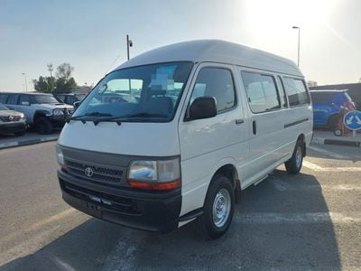 تويوتا هاياس TOYOTA HIACE VAN RHD 2004 MODEL 2.4 L PETROL MANUAL(PM13814)