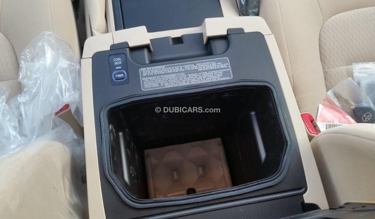 تويوتا لاند كروزر GXR 4.5L Diesel Engine, Basic Option