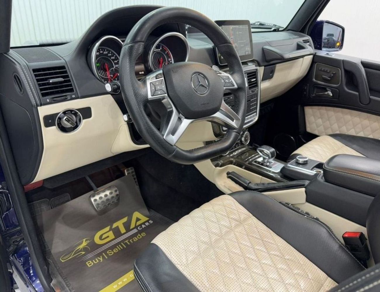 Mercedes-Benz G 63 AMG Std 5.5L 2017 Mercedes-AMG G63, Full Service History, Excellent Condition GCC