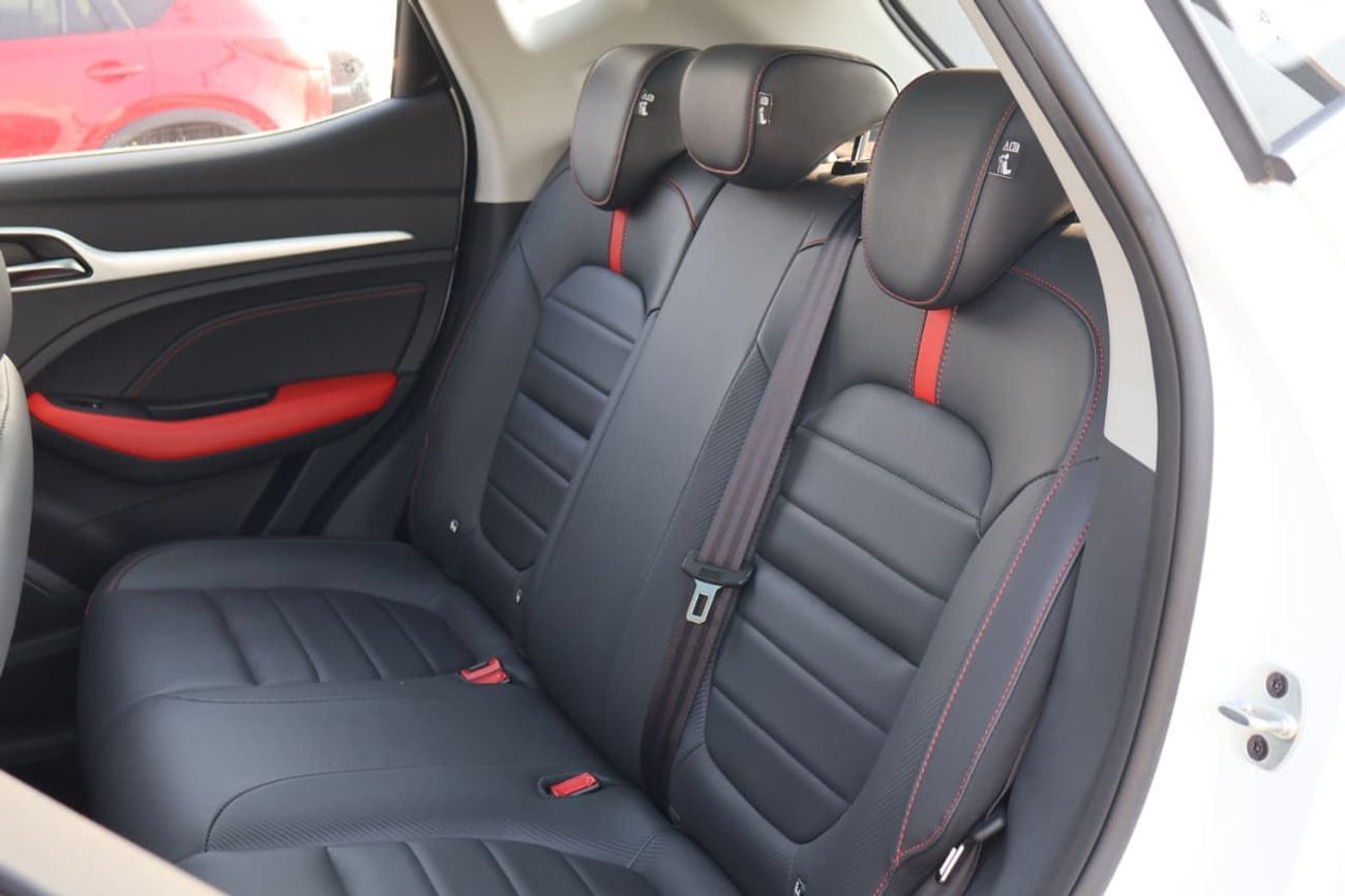 MG ZS 2022 Brand New MG ZS 1.3L Turbo Full option GCC