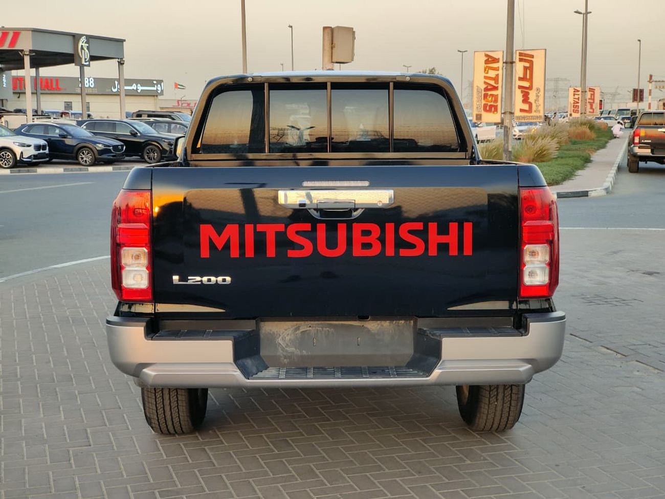 ميتسوبيشي L200 MITSUBISHI L200 PETROL GLX 2.4L 2025