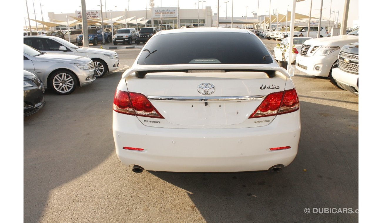 Toyota Aurion