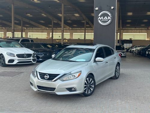 نيسان ألتيما SV 2.4L V4 /SUNROOF / CRUISE CONTROL / SCREEN / LED HEADLIGHTS