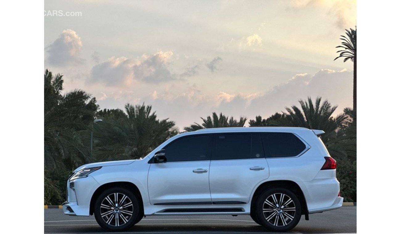 Lexus LX570 Signature Black Edition LEXUS LX570 2018 SINATURE