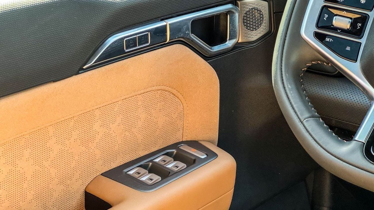 Jetour T2 Luxury 2025 GCC Low Mileage 2.0L Turbo 4 Cylinders