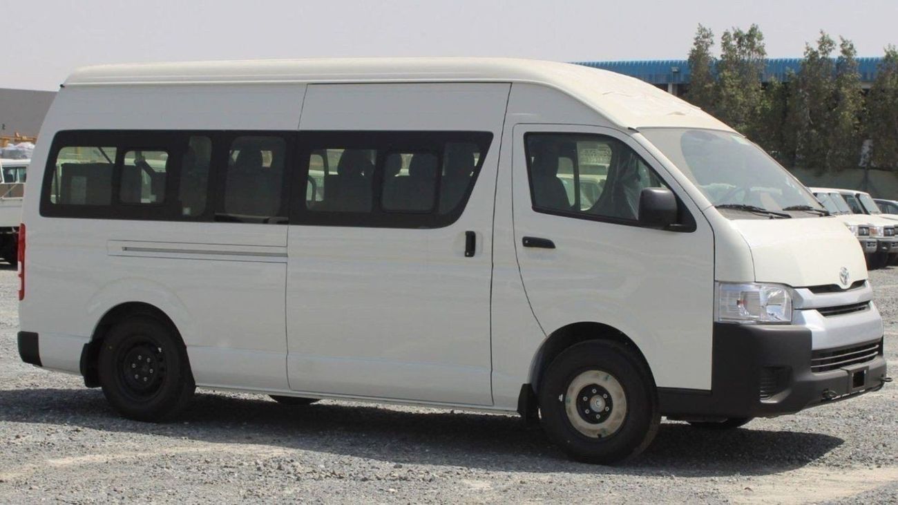 تويوتا هاياس Toyota Hiace 2.5L High Roof Diesel old ship 2024
