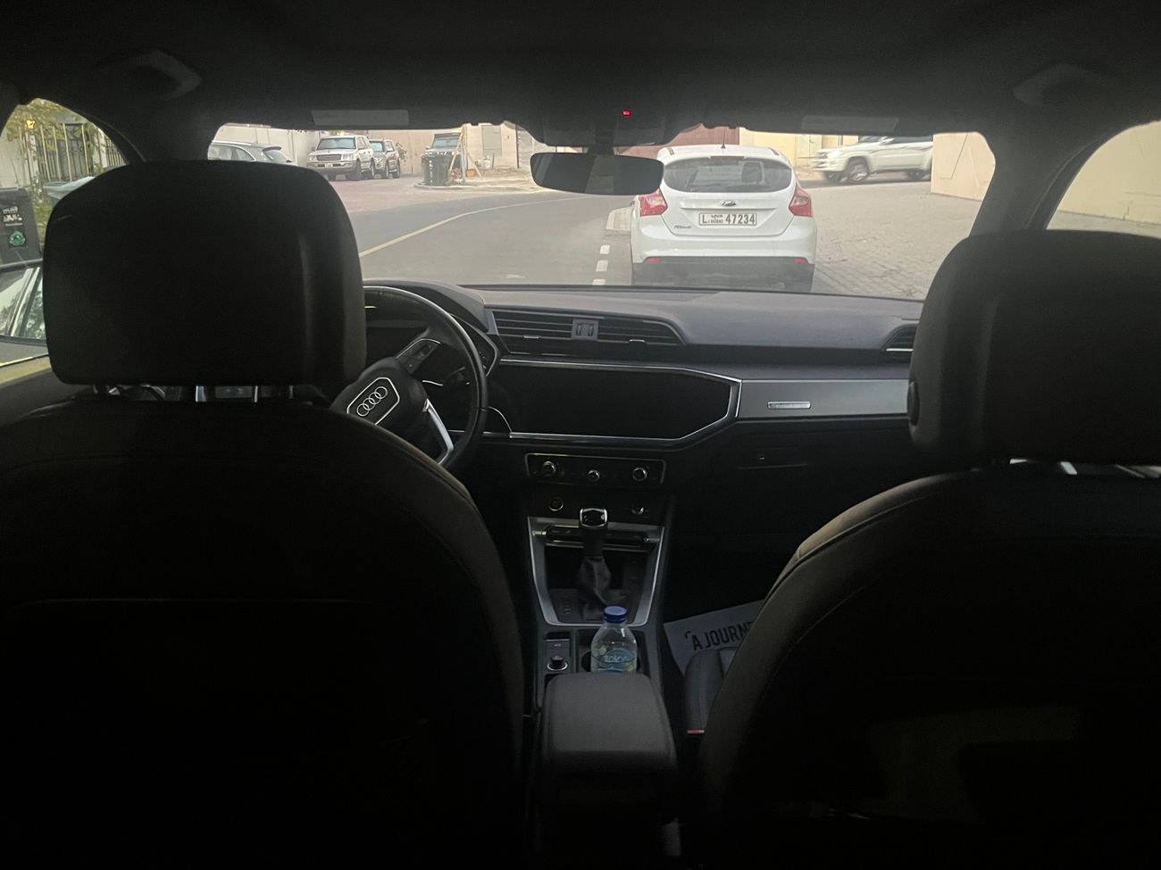 أودي Q3 2.0L,4 Cyl, 228HP , 4WD premium S Line Quattro 45 2 years warranty