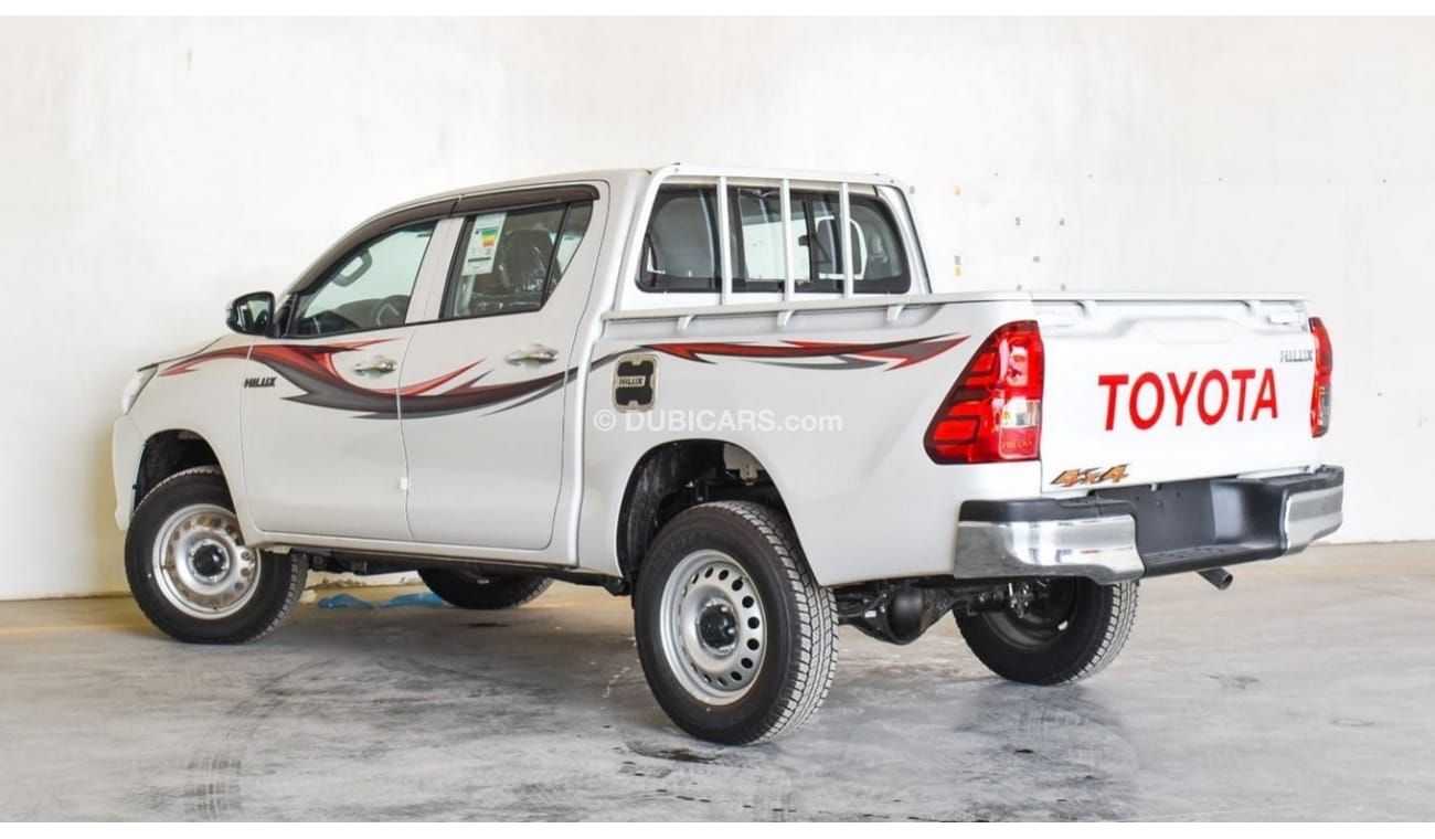 Toyota Hilux 2023 Toyota Hilux 4x4 DC 2.4 Low D Automatic - Pearl White inside Black | Export Only