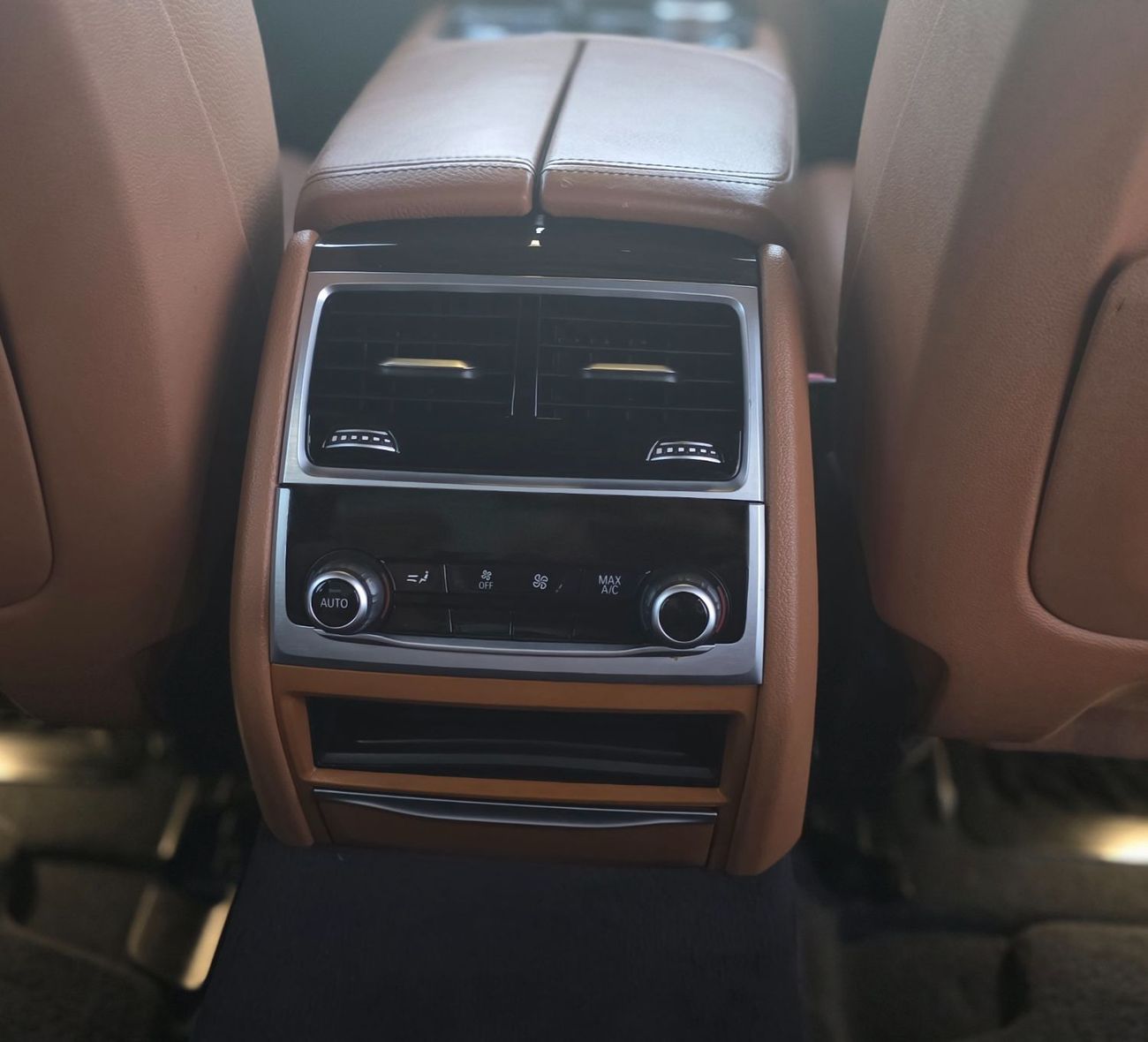 بي أم دبليو 730Li