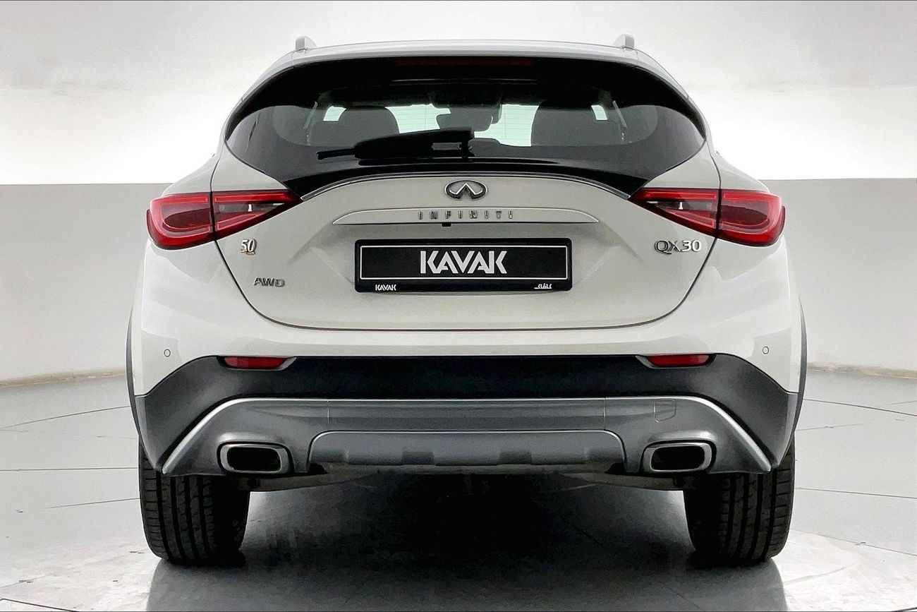 Infiniti QX30 Premium