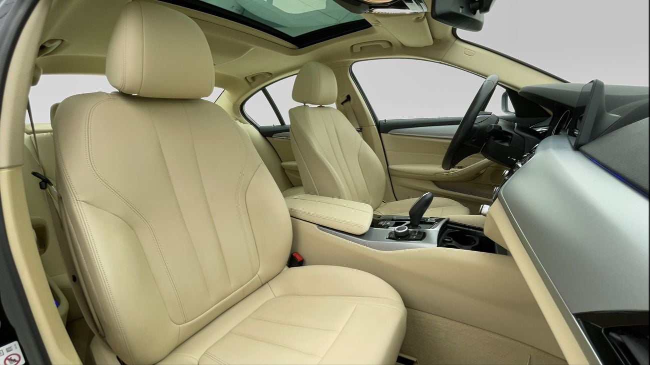 بي أم دبليو 520i 2020 EXCLUSIVE | AED 1202/Month | 0 DP | 30 Day Return | Warranty | Service History