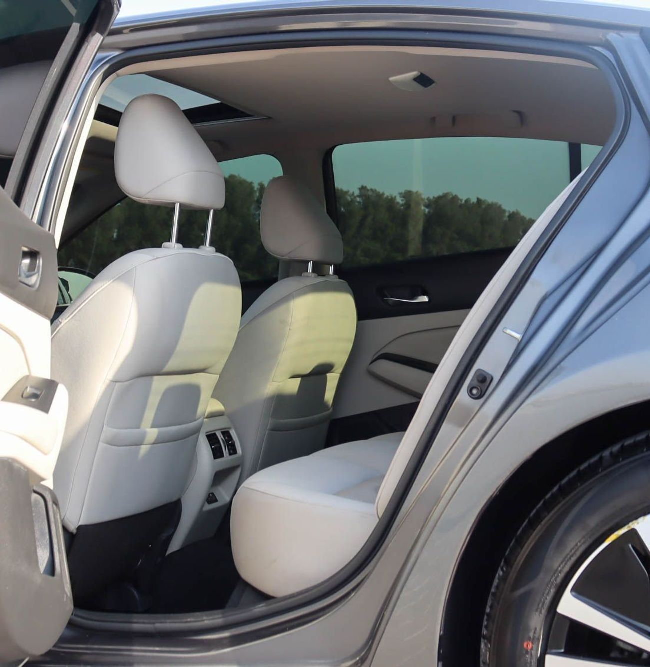 Nissan Altima SV 2.5L Nissan Altima 2.5L 2021  GCC, accident-free, in excellent condition 923 P.M