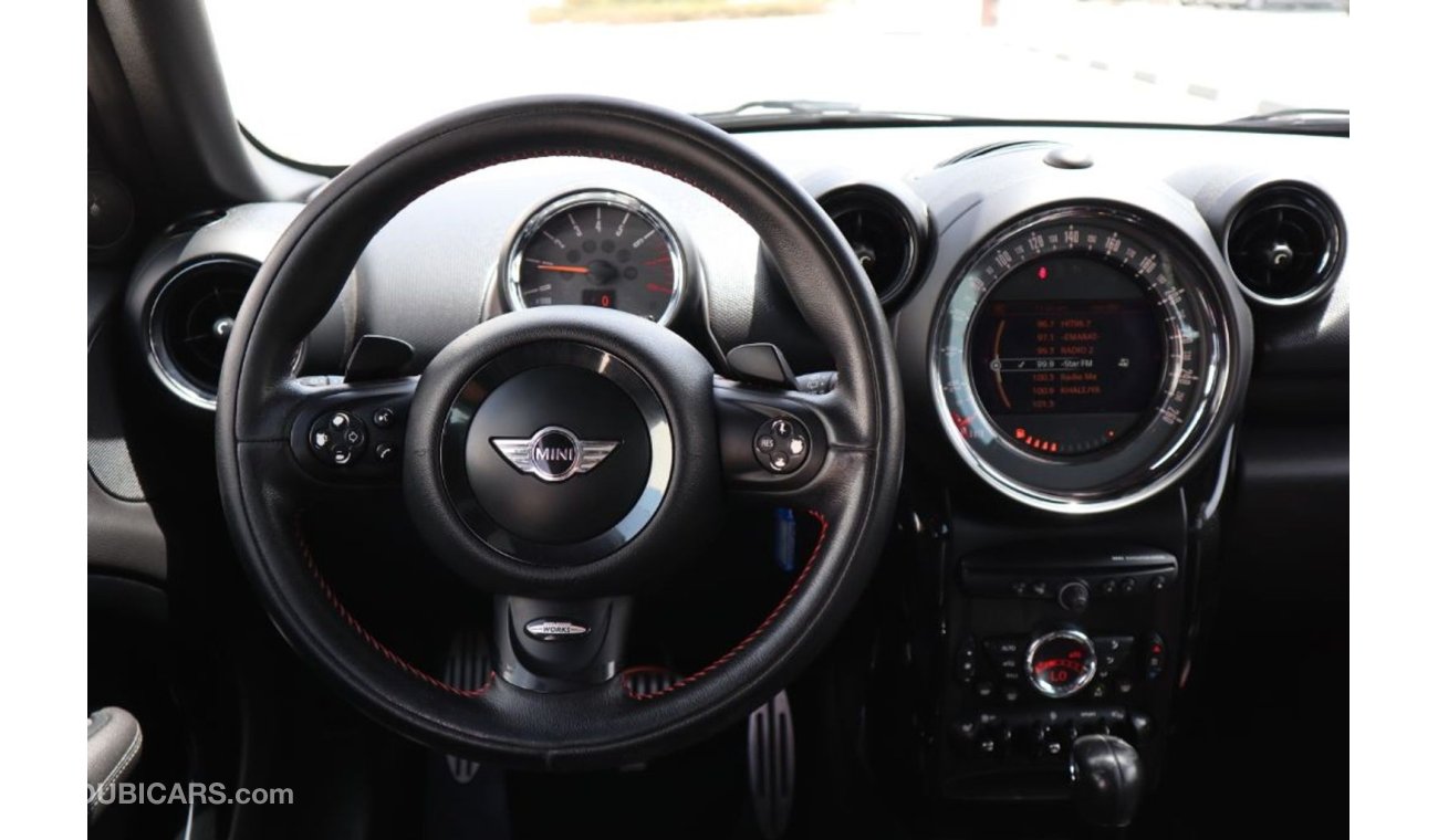 Mini John Cooper Works Countryman = BEST DEAL OFFER = FREE REGISTRATION- GCC SPECS - WARRANTY