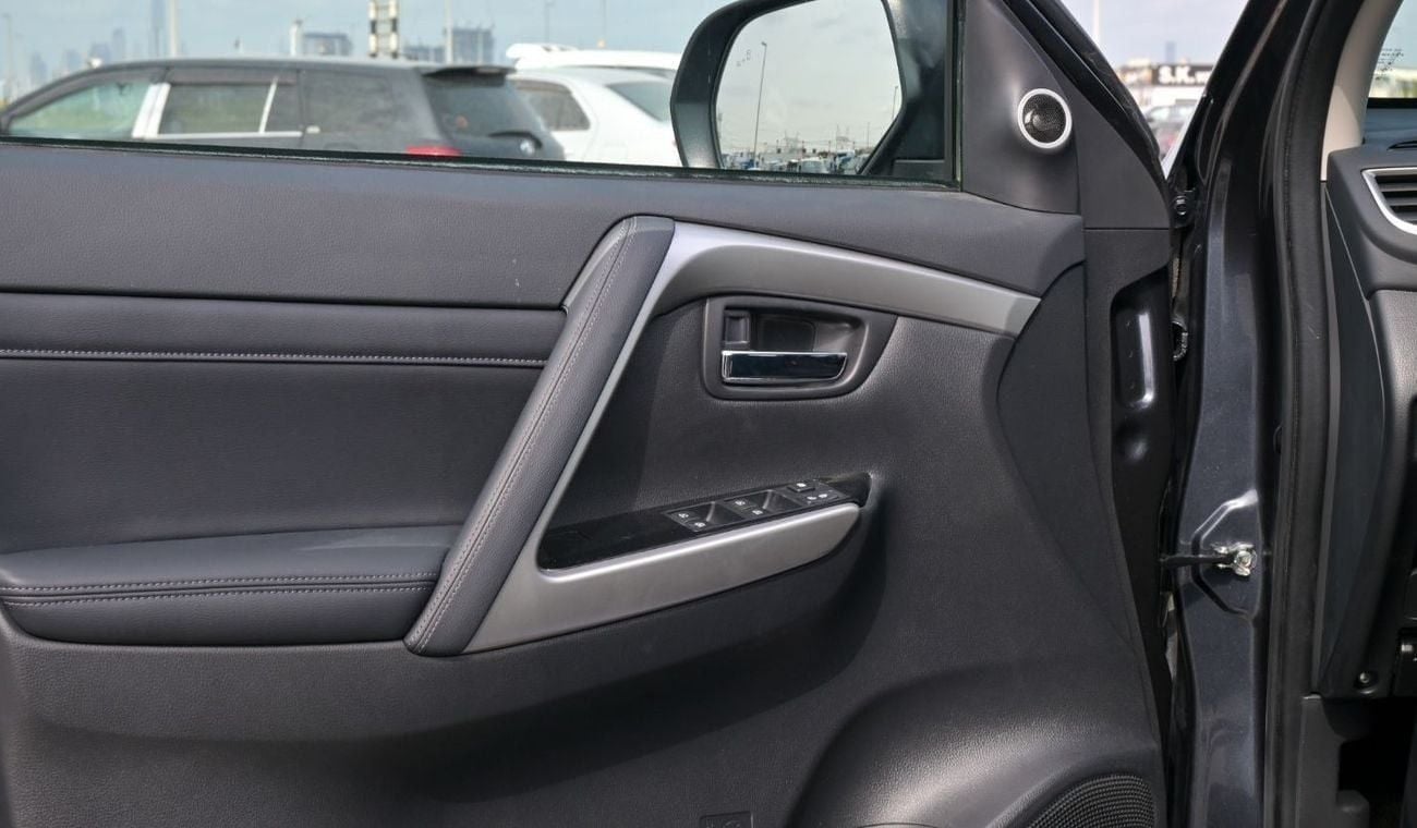 ميتسوبيشي مونتيرو سبورت Brand New Mitsubishi Montero Sport Prime Edition 2023 Export 3.0L A/T 4WD Petrol|Grey/Black|