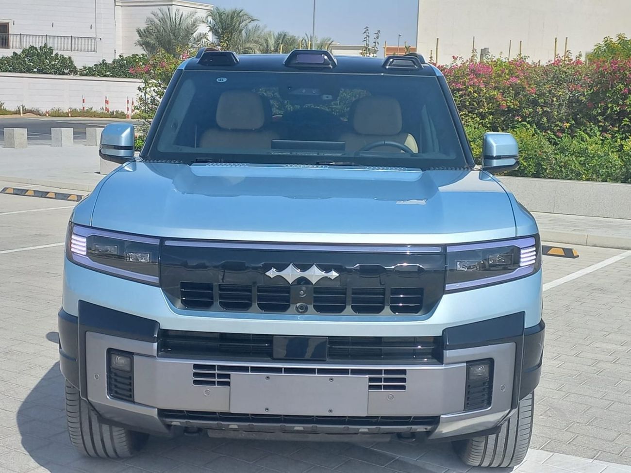 BYD Leopard 8 Smart and Brave Flagship Edition (6 Seats)