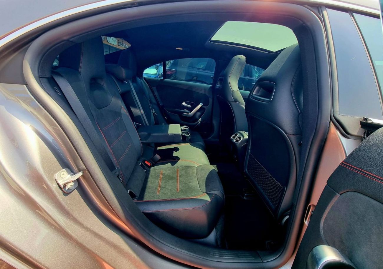 مرسيدس بنز CLA 200 AMG 5 Years Warranty 2025 GCC