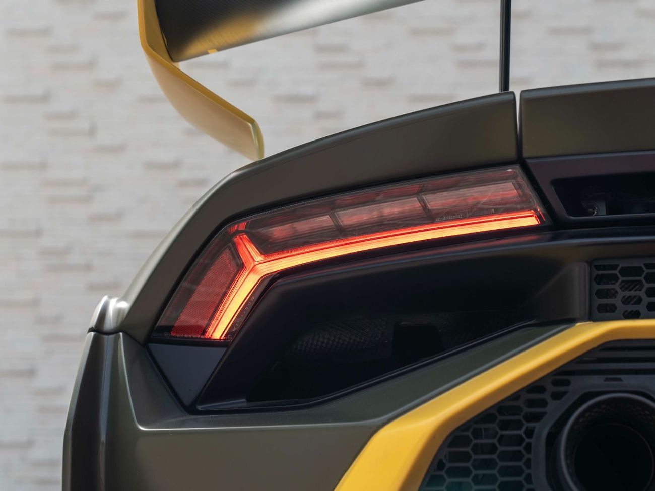 Lamborghini Huracan STO