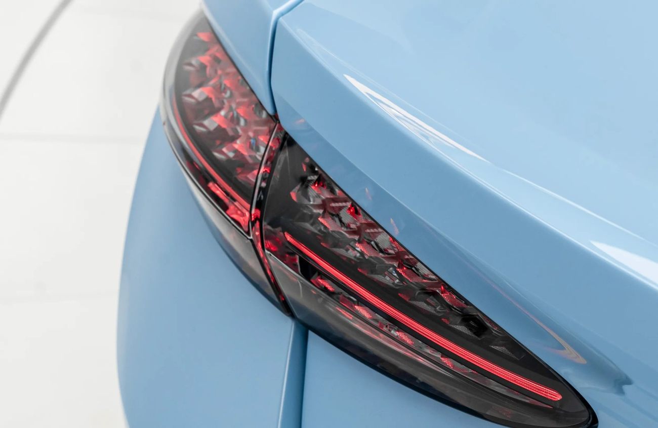 بنتلي كونتيننتال 4.0L V8 Twin-Turbocharged Engine + eMotors