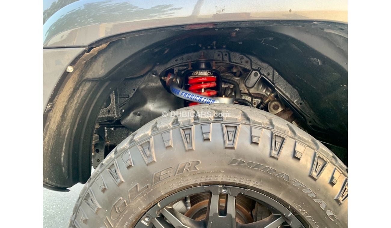 Toyota 4Runner TRD OFF-ROAD 4x4 FULL OPTION 4.0L V4 2014 AMERICAN SPECIFICATION