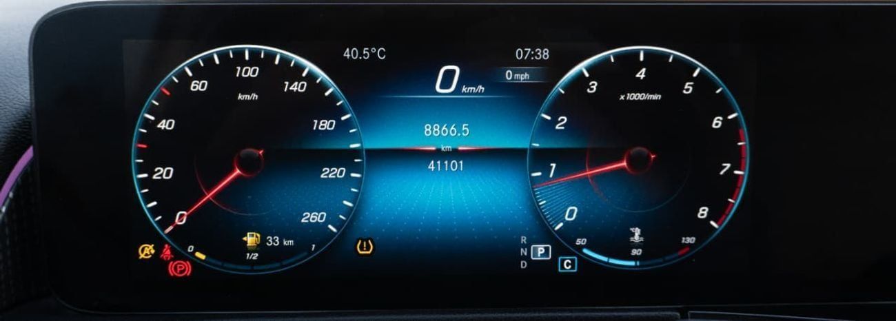 مرسيدس بنز GLB 250 4MATIC 2.0L (221 HP)