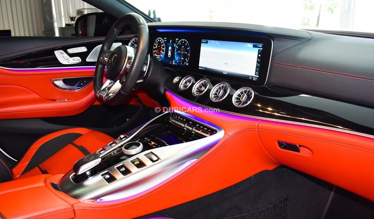 مرسيدس بنز ايه ام جي جي تي 43 Turbo