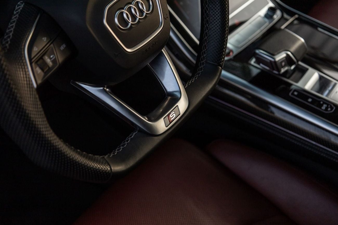 Audi SQ8 STD Audi SQ8 TFSI Quattro 2023 GCC | Warranty