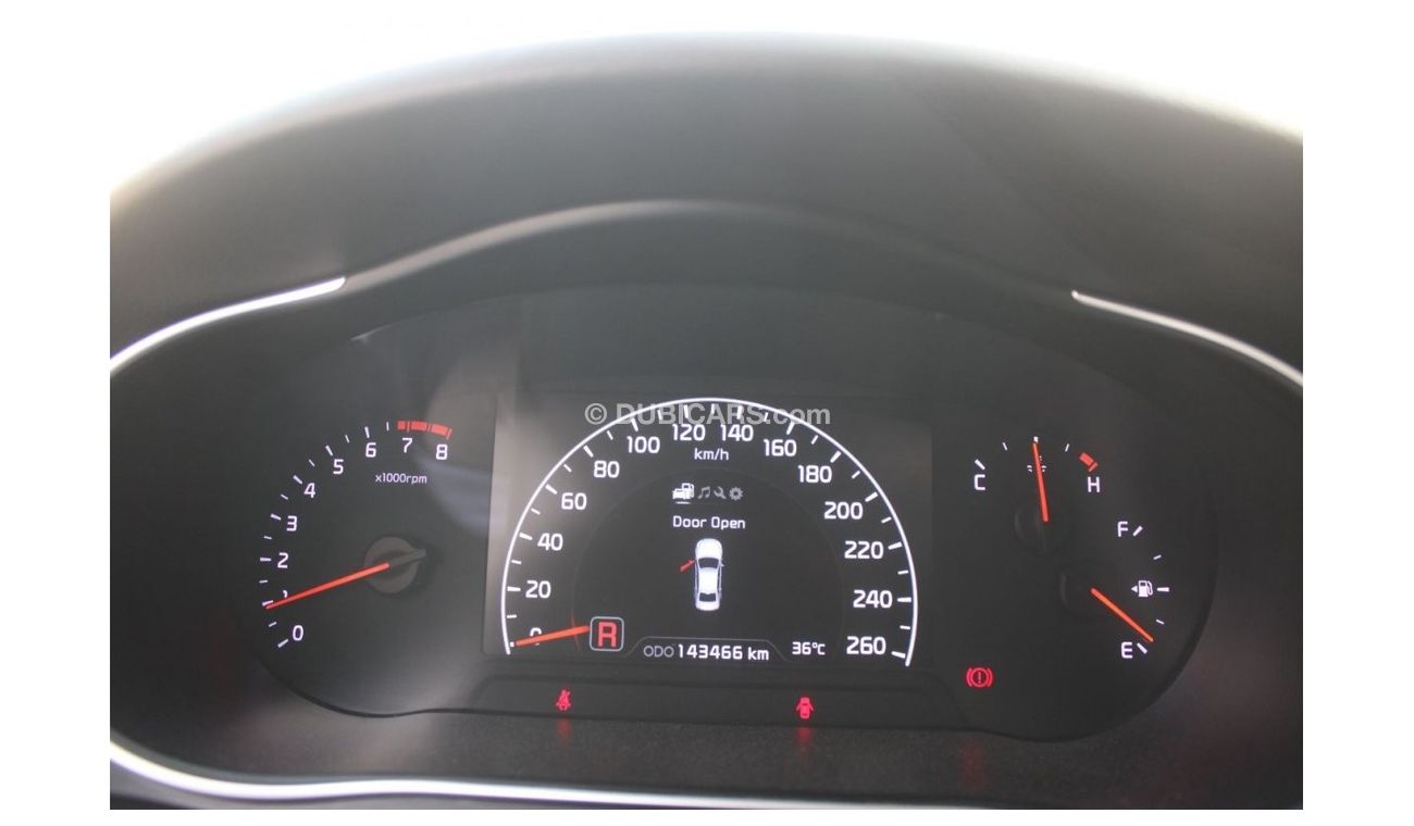 كيا كادنزا كيا كادينزا 2015 خليجي فل كامل  بحالة ممتازة بدون صبغ بدون حوادث