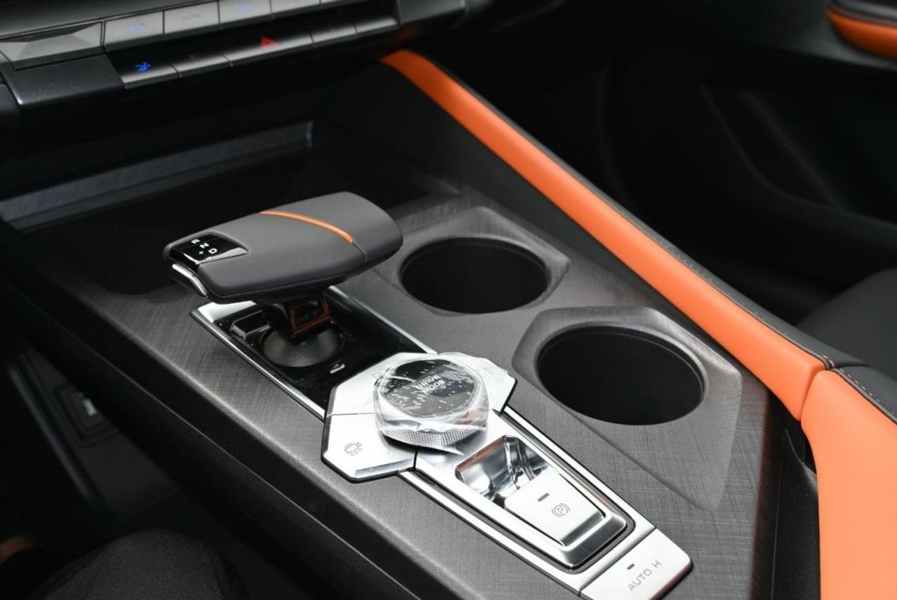 Changan Uni V Changan Uni-V 1.5L Turbo PHEV Nardo Grey Model 2023