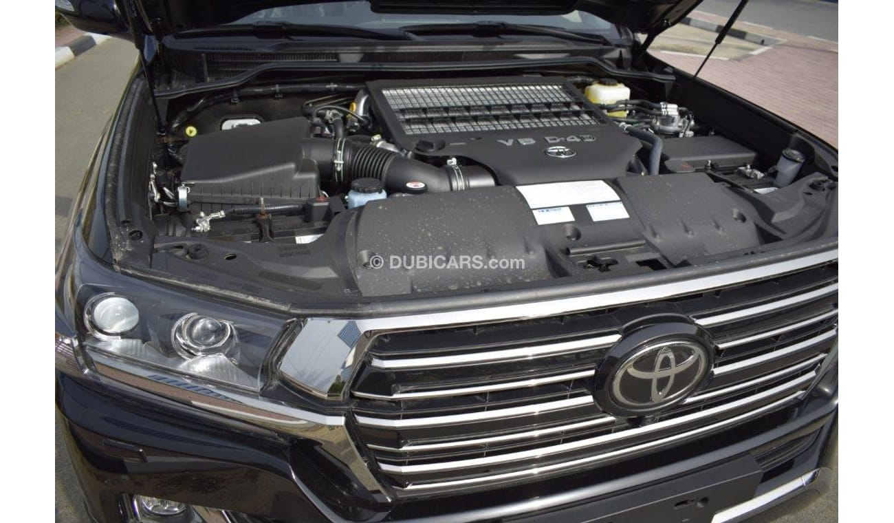 Toyota Land Cruiser 200  VX V8 4.5L TURBO DIESEL