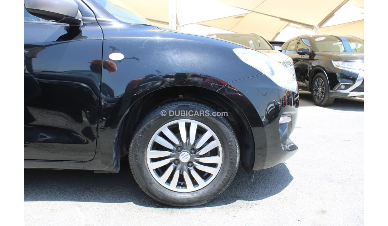 Suzuki Swift GLX ACCIDENTS FREE - GCC - ENGINE 1200 CC - PERFECT CONDITION INSIDE OUT