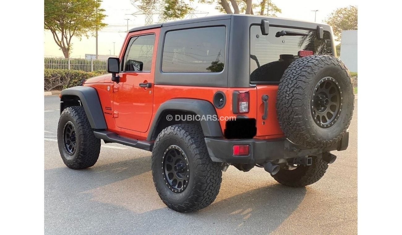 Jeep Wrangler Sport GCC SPEC NEAT AND CLEAN CAR
