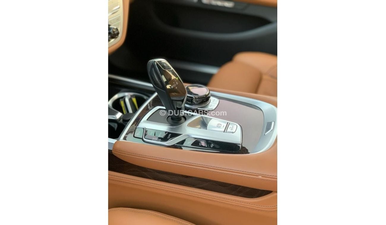 BMW 750Li Luxury Plus