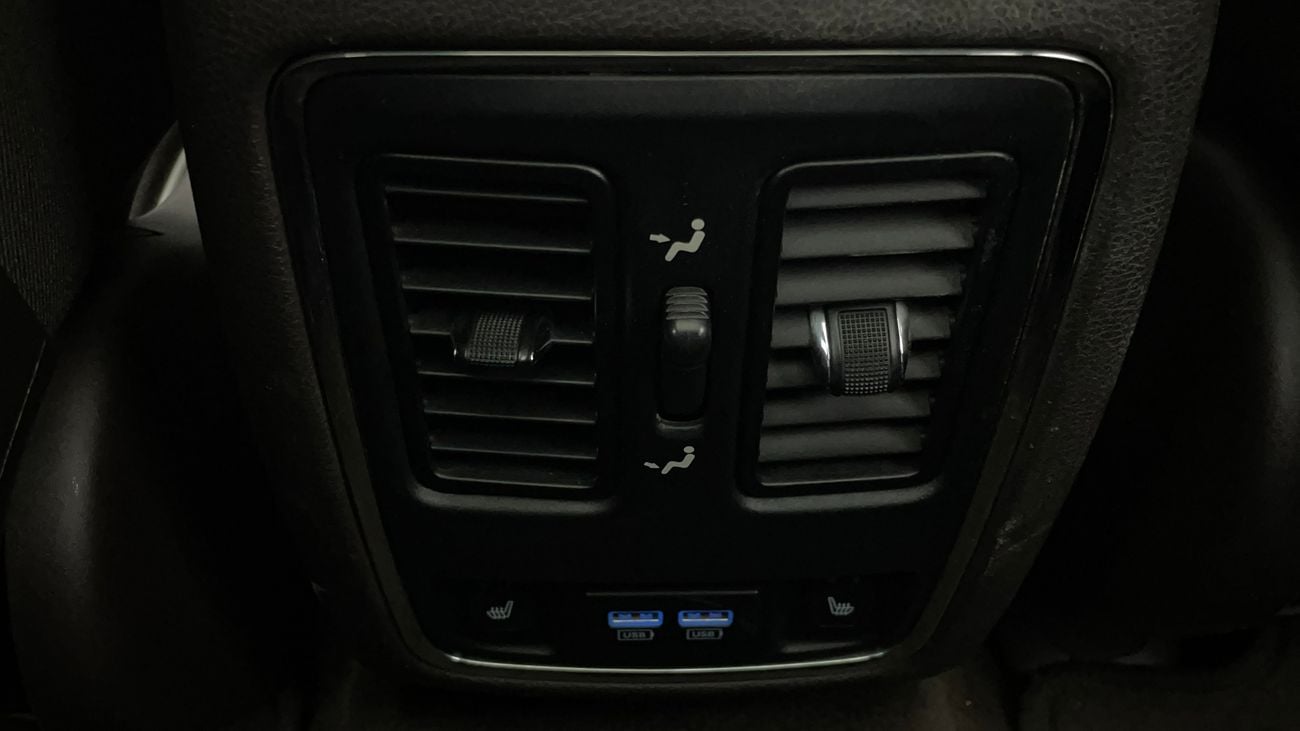 جيب جراند شيروكي OVERLAND 5.7 | بدون دفعة مقدمة | اختبار القيادة في المنزل