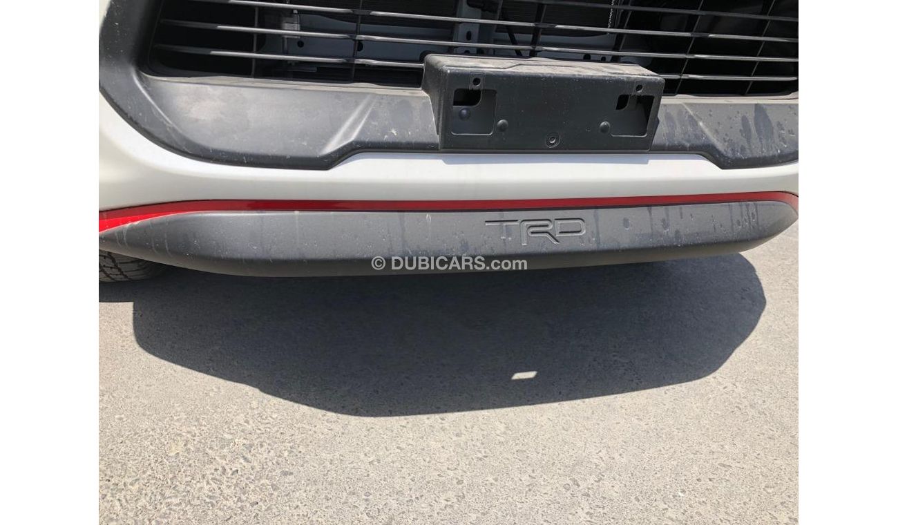 Toyota Hilux V6 4.0L TRD