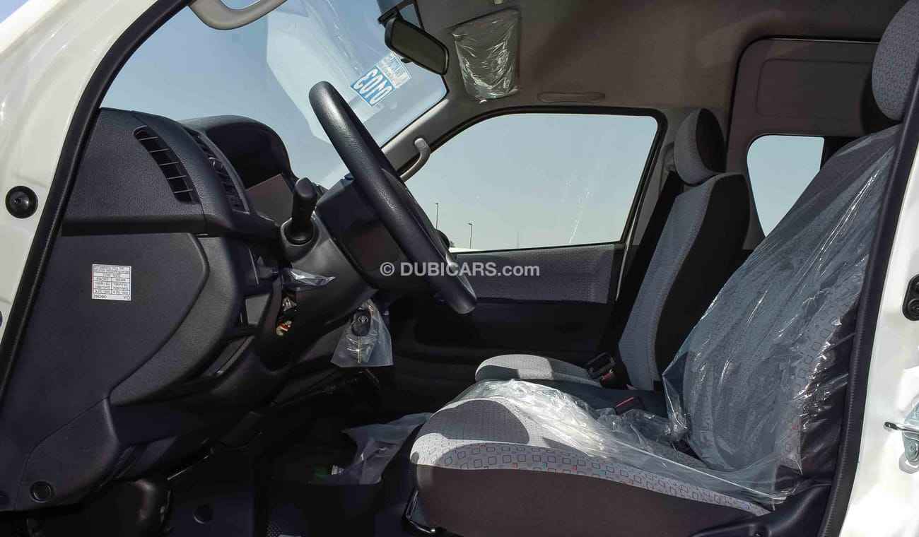 Toyota Hiace HIROOF GL  15 SEATR PETROL   MODEL 2020 MAUANL TRANSMISSION ONLY FOR EXPORT