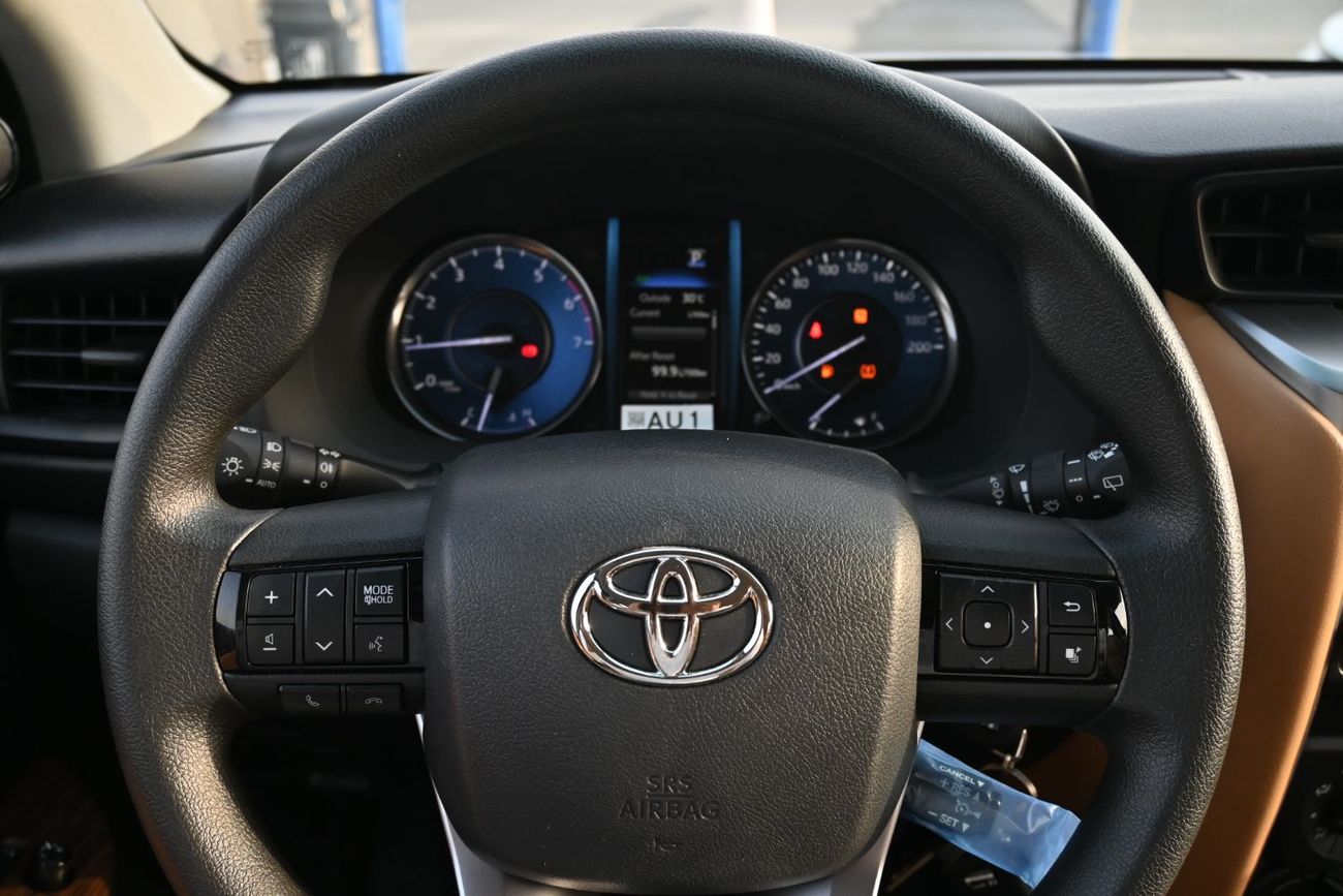 تويوتا فورتونر Toyota Fortuner 2.7L Petrol, Automatic 4WD, Model 2025, Color Black
