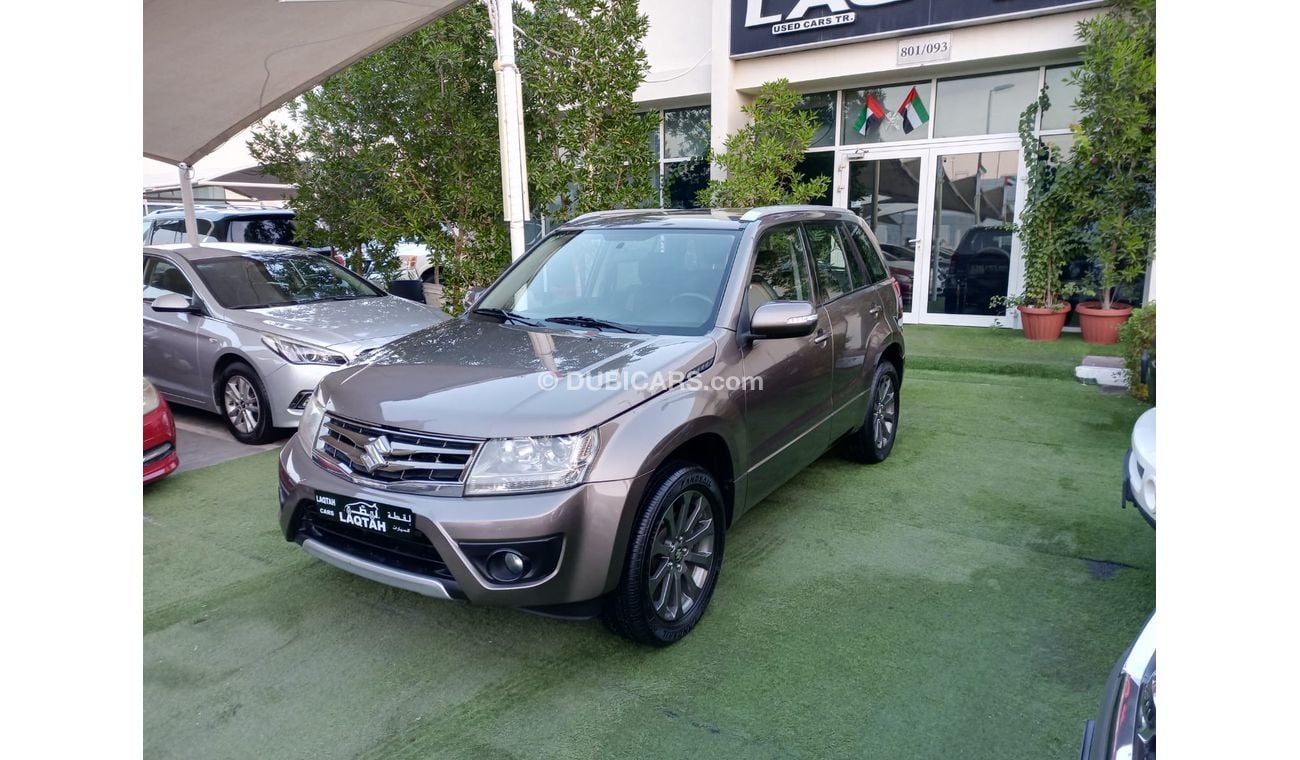 Suzuki Grand Vitara 2015 GCC model, agency dye, cruise control, alloy wheels, camera sensors, Android screen, in excelle