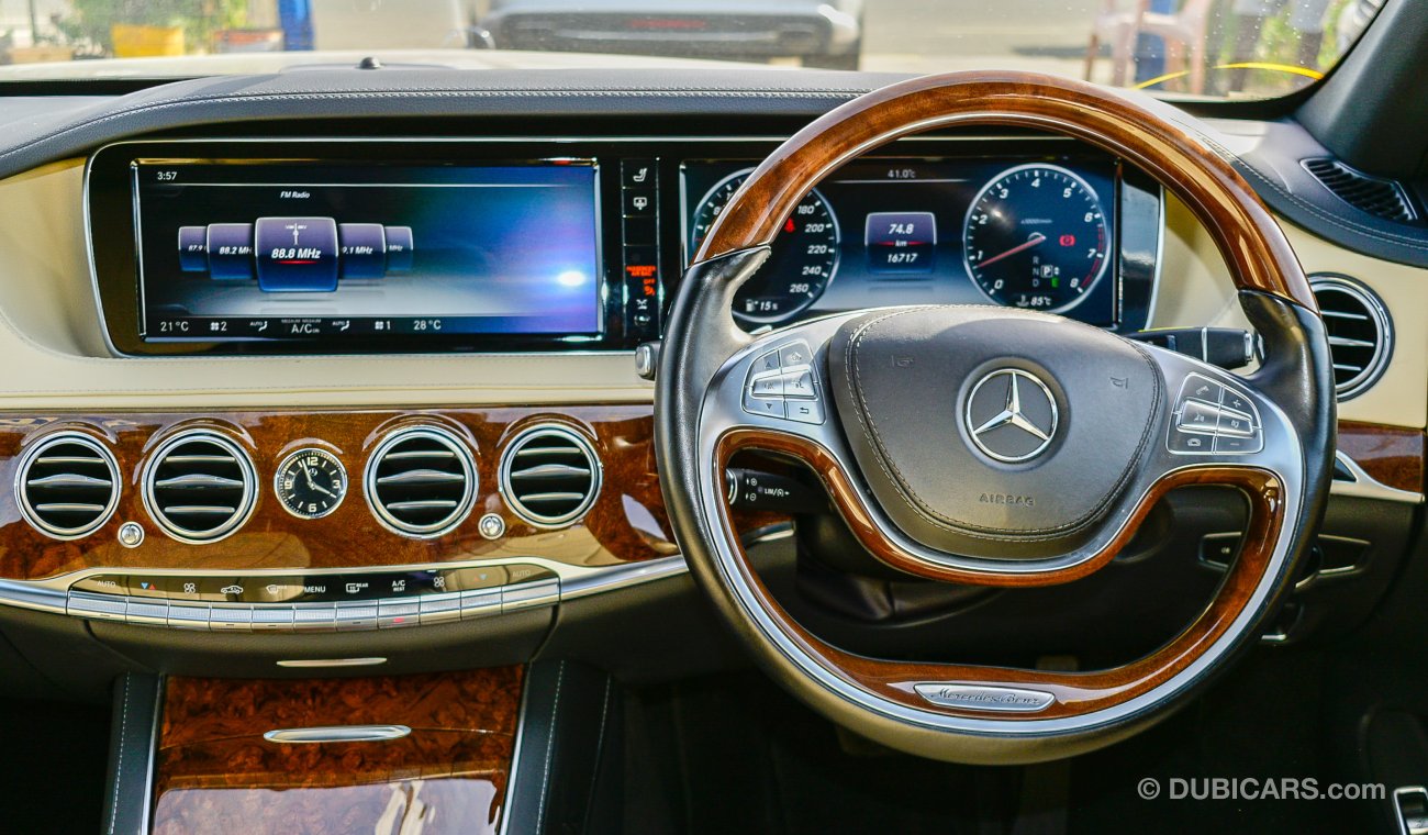 مرسيدس بنز S 550