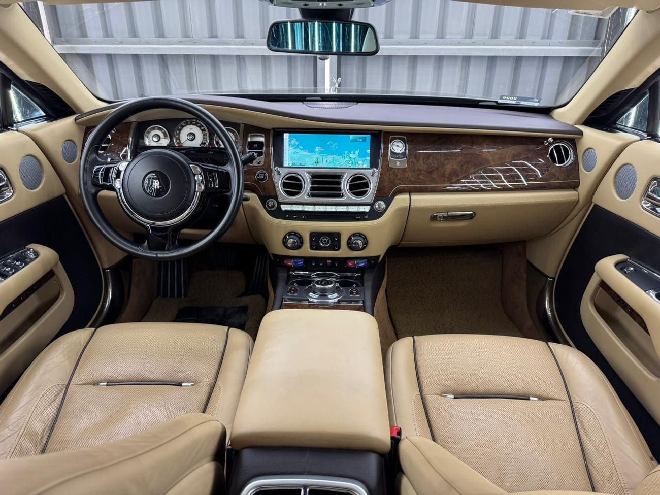 Rolls Royce Wraith STD 6.6 L V 12 | RWD