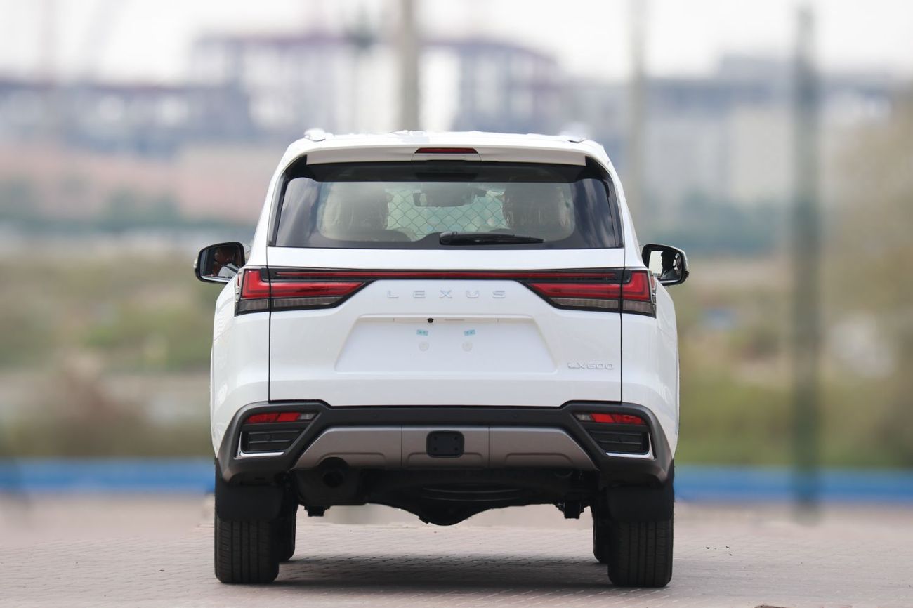 Lexus LX 600 VIP 3.5L LX 600 VIP 2024 | V4 | BEST PRICE | WHITE - FLAI