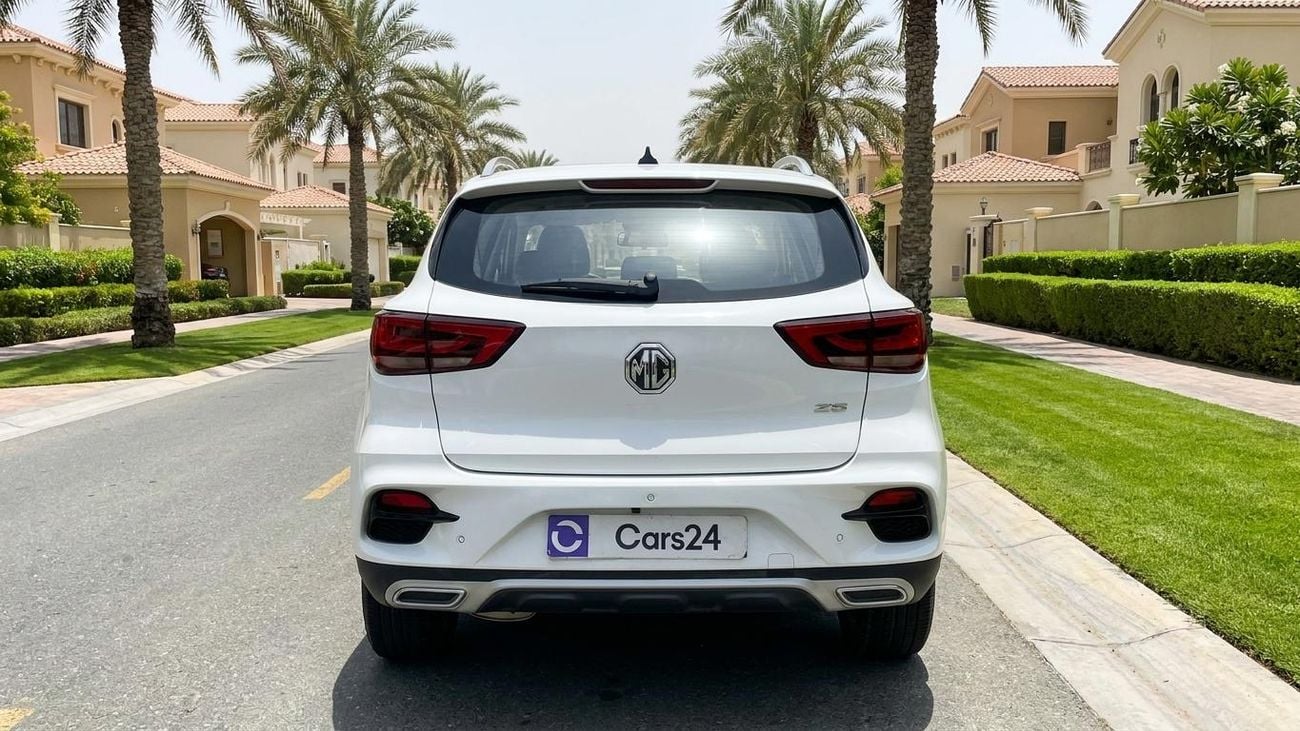 أم جي ZS ستاندارد كارس24 هي سوق ضخم للسيارات المستعملة موثوق ومضمون ٪كارس24 هي سوق ضخم للسيارات المستعملة موثوق ومضمون