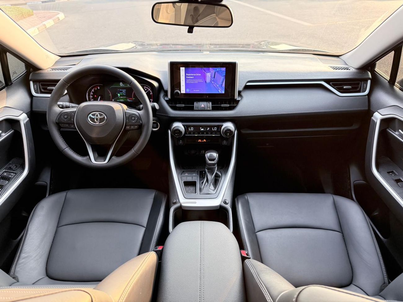 Toyota RAV4 XLE 2023