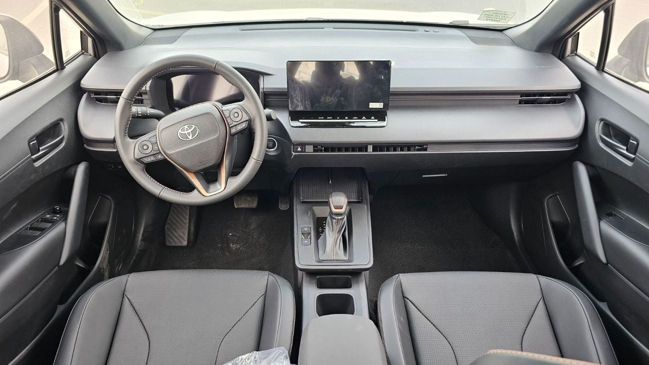 تويوتا كورولا كروس Toyota Corolla Cross Toyota Corolla Cross 2.0L Gasoline Elite AT 2026 NEW SHAPE ELECTRIC CHAIR- SUNR