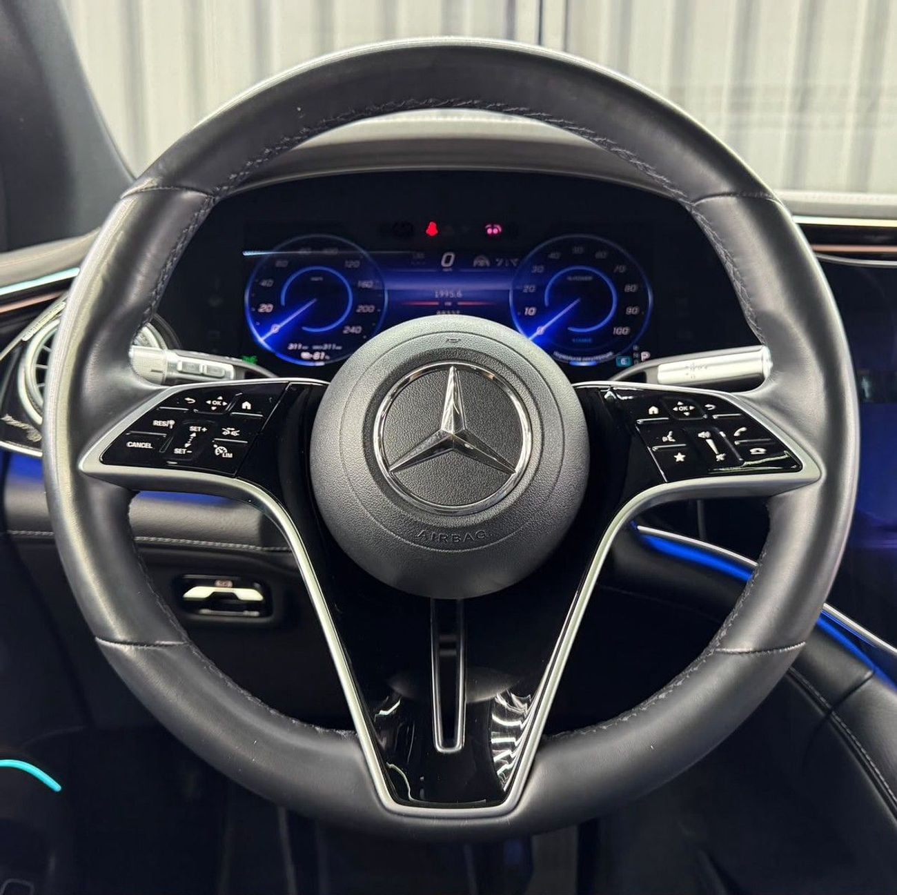 Mercedes Benz EQS 580 EQS 580 4MATIC Korean | Luxury 7 seater  SUV | Fully Electric | Well Maintained