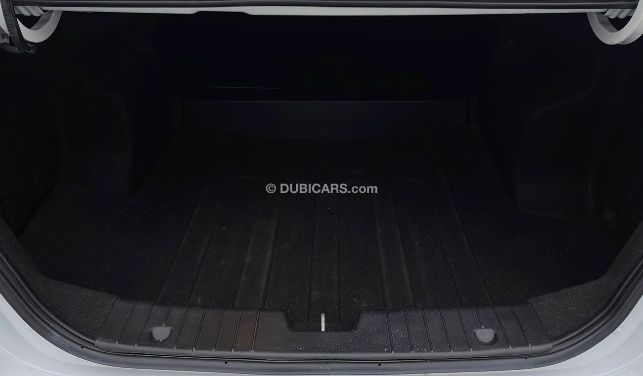 Chevrolet Aveo LS 1400