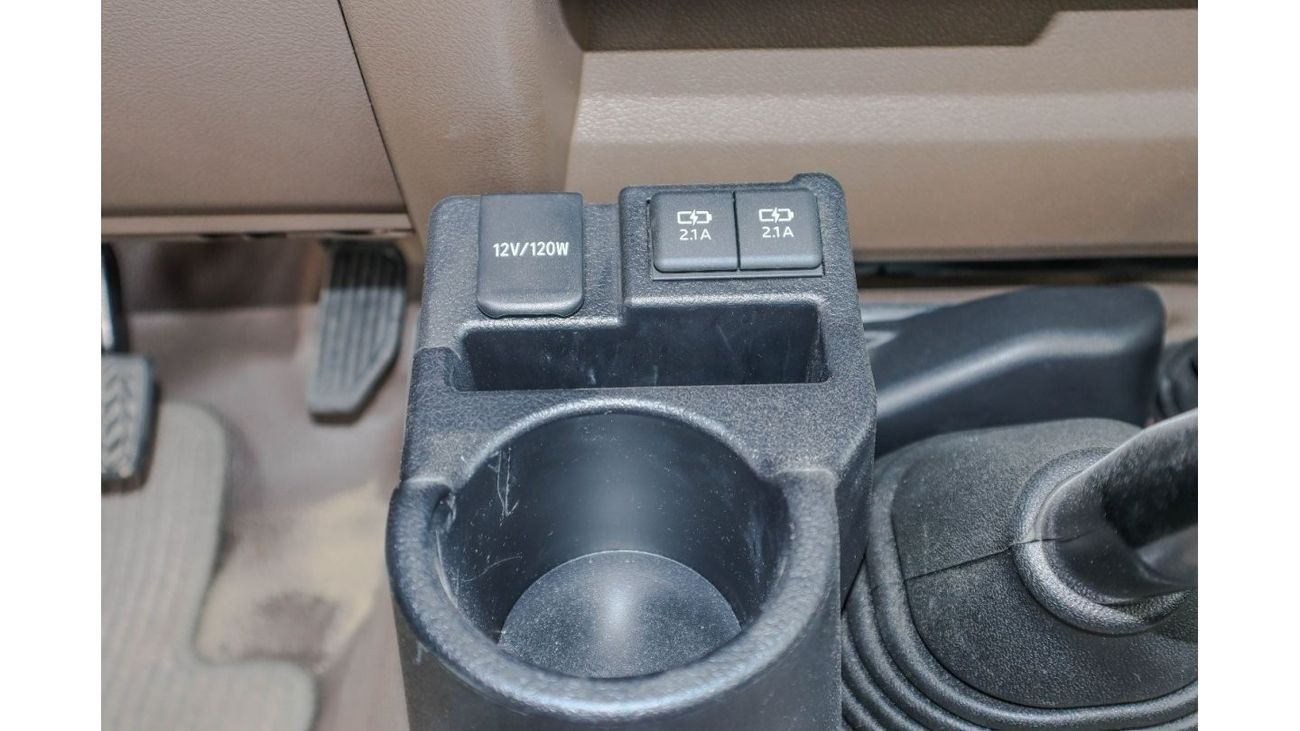 تويوتا لاند كروزر 70 2021 Toyota Land Cruiser 70 3Doors 4.0L Petrol  150000/-AED for local