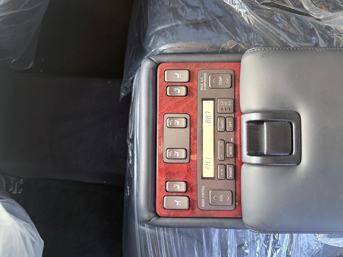 لكزس LS 430 Lexus - LS 430 Full Ultra 2004 - Fresh Import with VCC -  ( Ultra Luxury ) - Full Options - Excellen