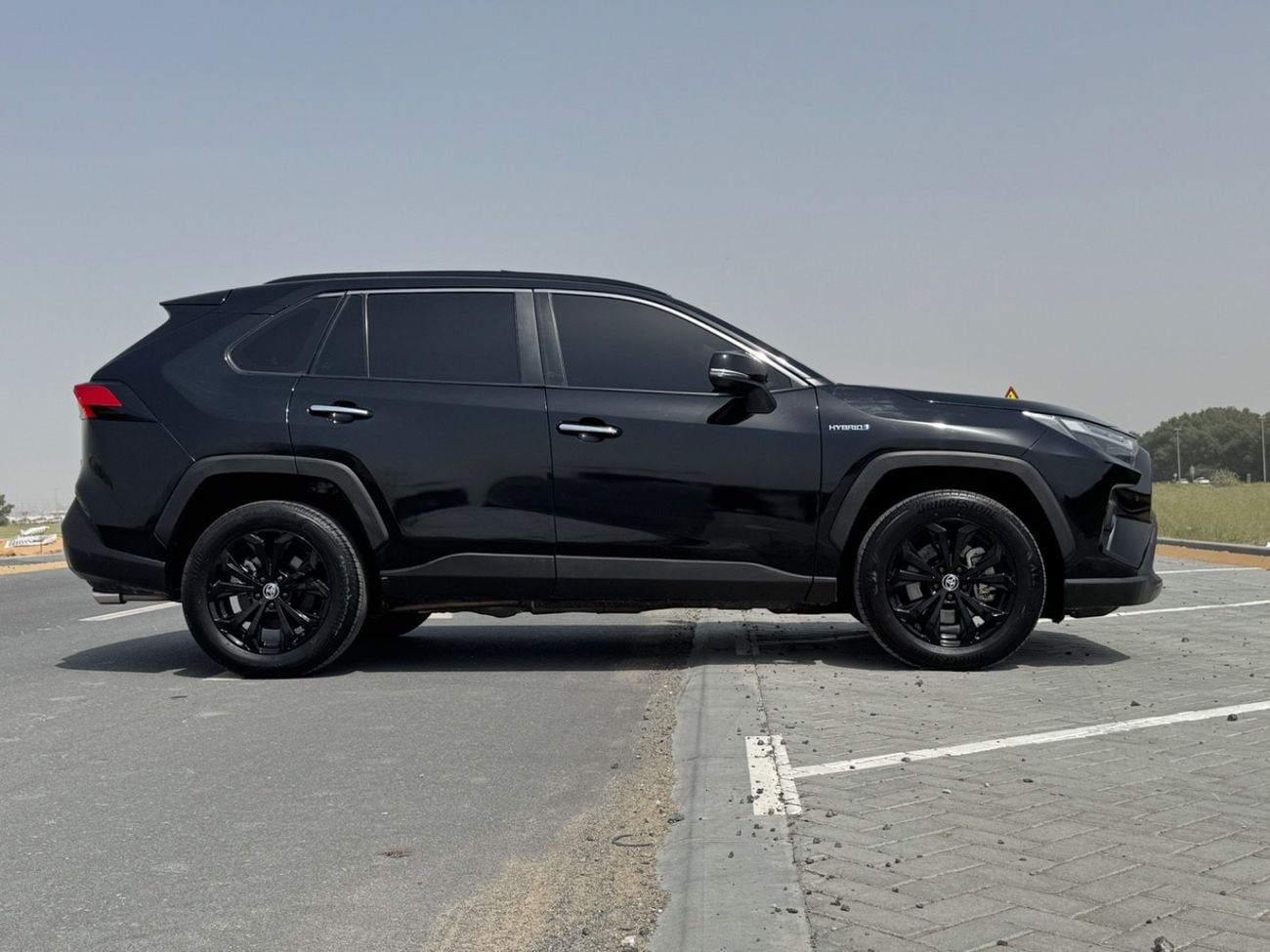 Toyota RAV4 TOP OF RANGE 2024 RAV4 Hybrid GCC,Full option